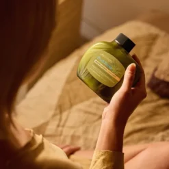 Antipodes Après-shampoing Lissant et Hydratant Pêche et Freesia - 340 ml