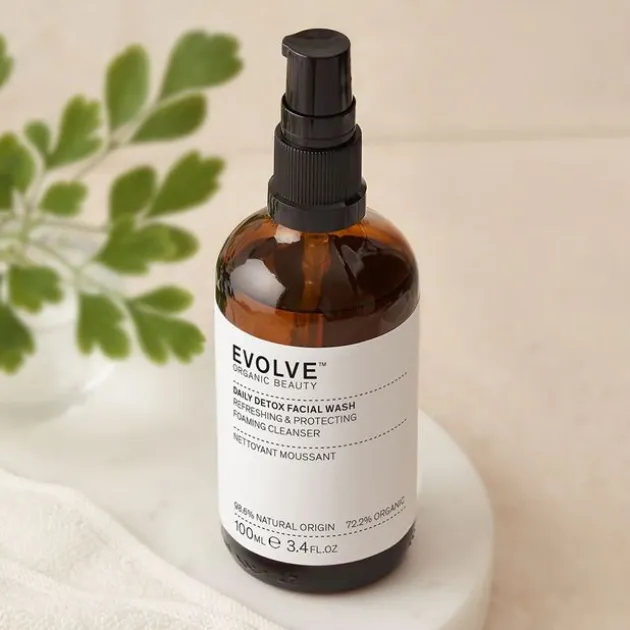 Evolve Beauty Nettoyant visage Daily Detox - 100 ml